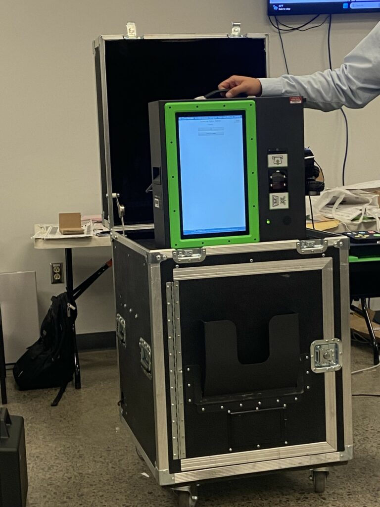 The Clear Ballot machine